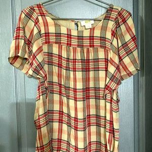 Plaid short sleeve long shirt